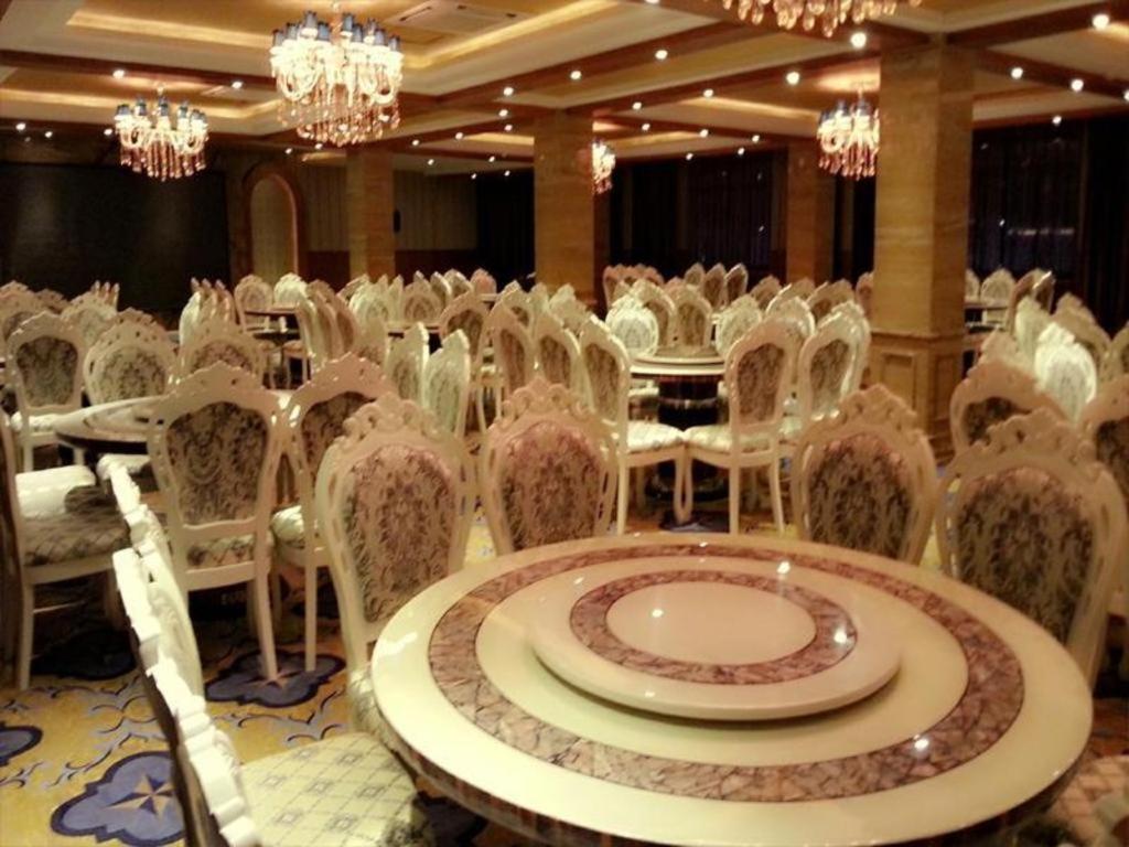 Star World Hotel Naypyidaw Luaran gambar