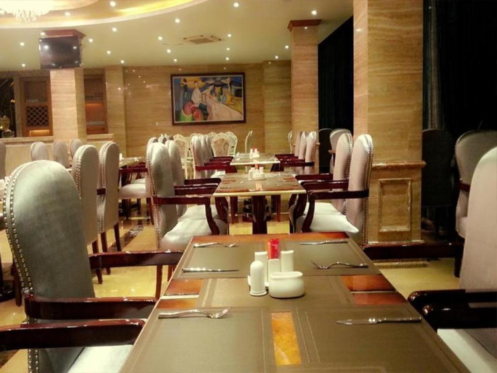Star World Hotel Naypyidaw Luaran gambar