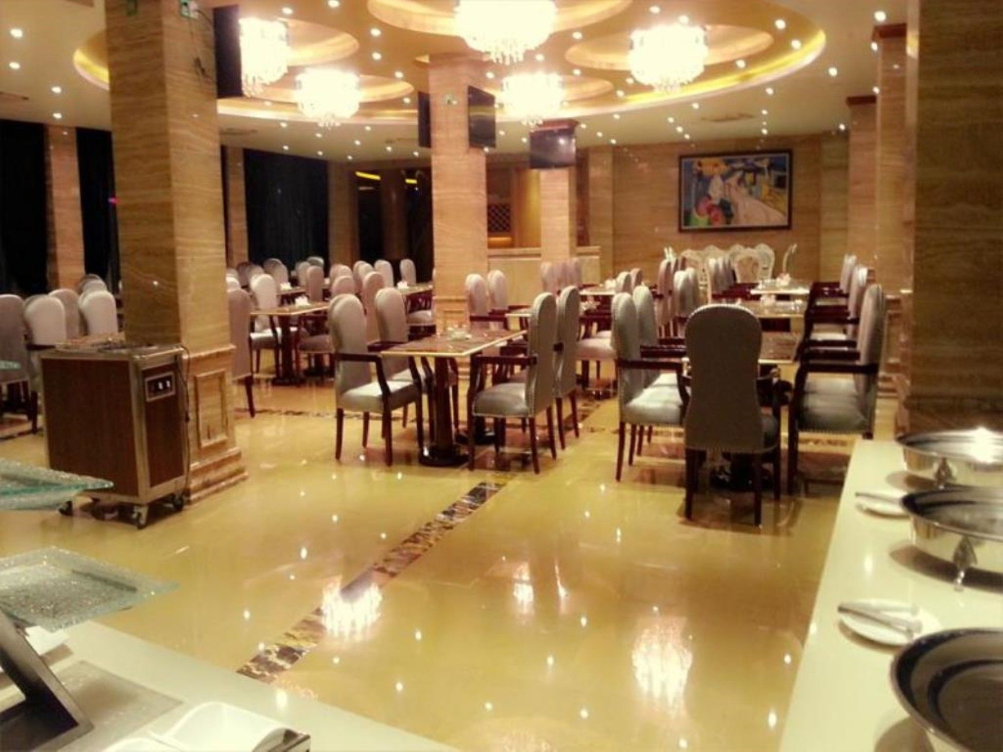 Star World Hotel Naypyidaw Luaran gambar